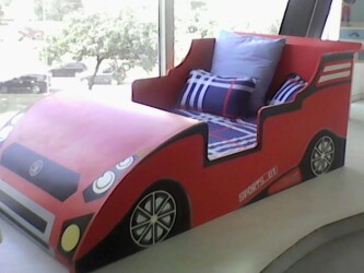 FERRARI CAR BED.